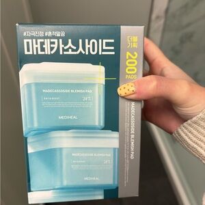Mediheal Madecassoside Blemish Pads